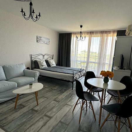 Studio E32 Atia Resort Chernomoretz تشيرنوموريتس المظهر الخارجي الصورة