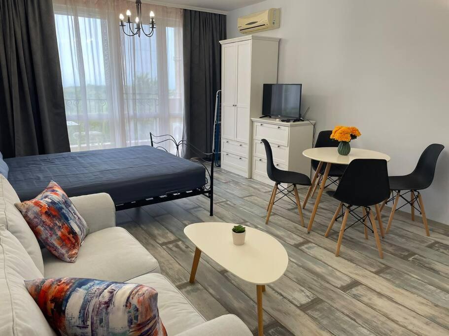 Studio E32 Atia Resort Chernomoretz تشيرنوموريتس المظهر الخارجي الصورة